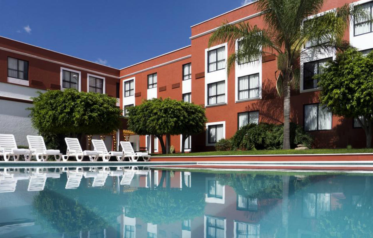 Fiesta Inn Leon Exterior photo